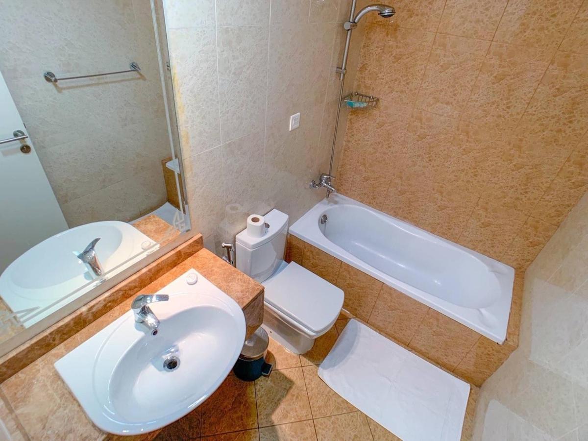Apartment Luxury 1bhk Capitol Tower Dubai